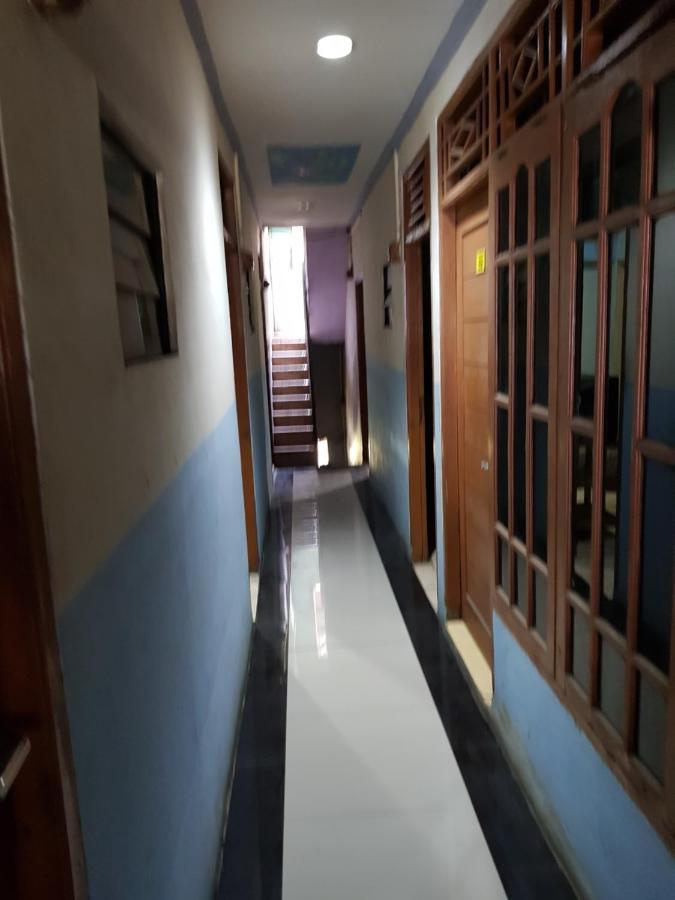 Hotel Alifah 1 Syariah Rawabokor Dua Exterior photo